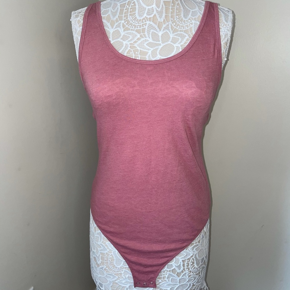 EUC Large VS Pink mauve colored bodysuit